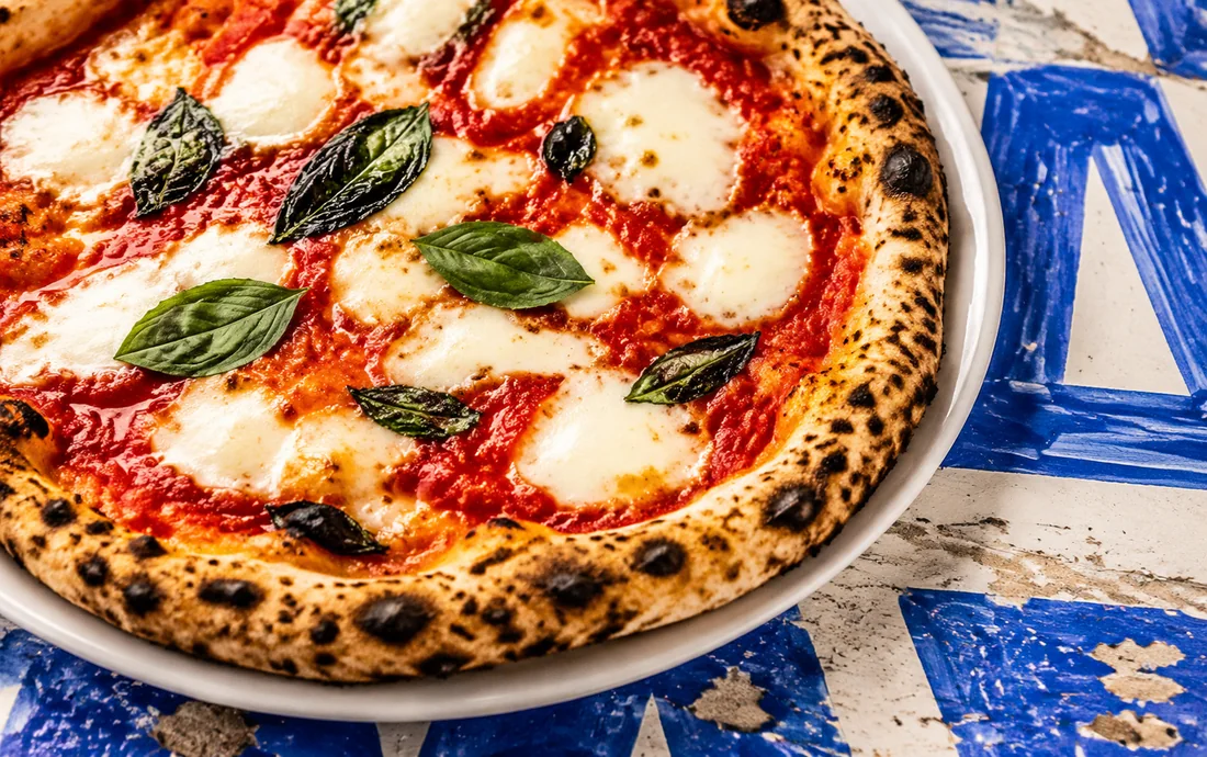 Take Eat Easy pizza for a delivery or pickup order